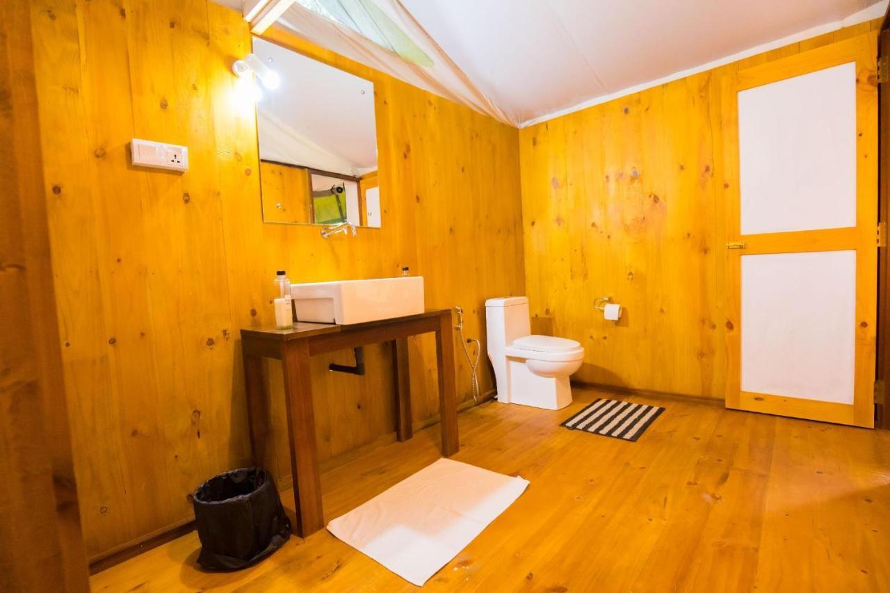 Yala Leopard Mobile Camp Hotel Exterior photo